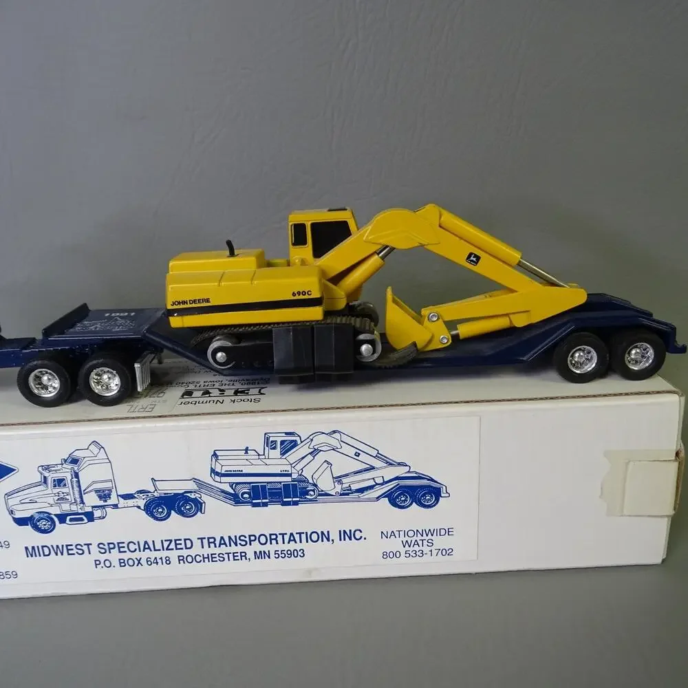 Ertl 1990 National Truckin Con Die Cast Metal Semi Truck Trailer 9715 John Deere